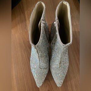 Betsy Johnson sparkle boots! Chunky 2 1/2” heel. Great condition worn once 9 1/2
